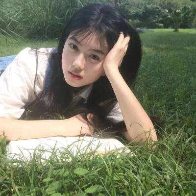 左边最后那栋房子